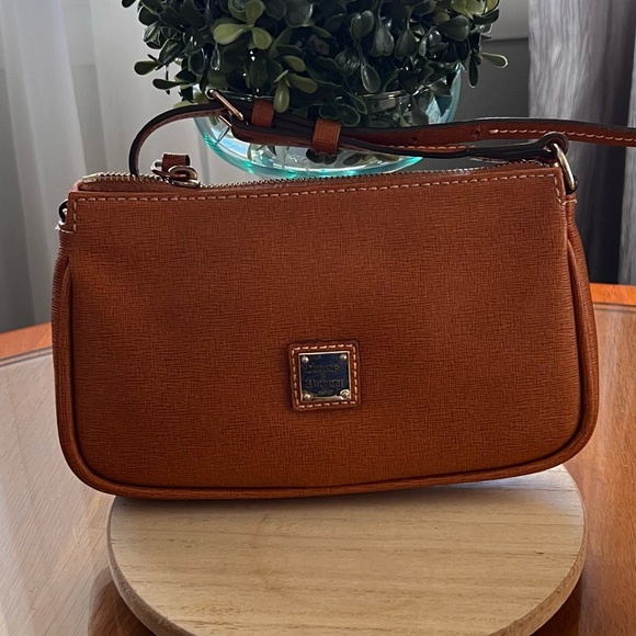 Dooney & Bourke Bags Dooney And Bourke Saffiano Lexi Leather